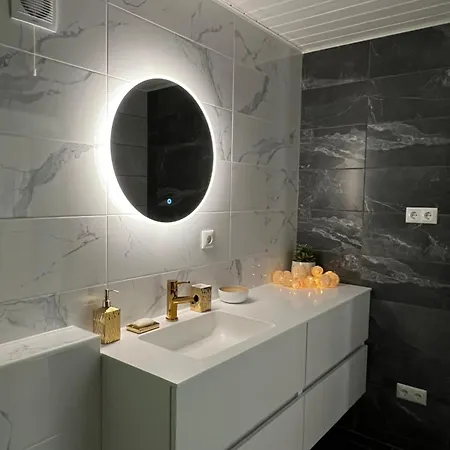 Luxury Countryside House 2 Min Walk To The *